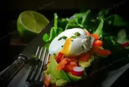 Avocado toast à l'oeuf poché