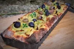 Pissaladière à la Machine à Pain
